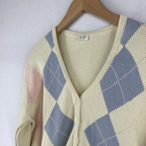 john galt cream button up sweater one size small